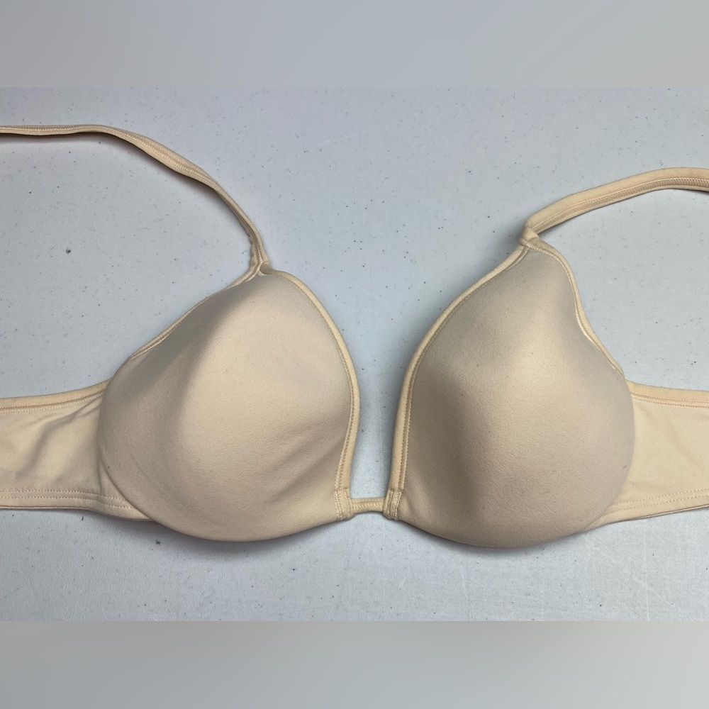 Hanes TAN Lightly Lined Underwire, 34A  *P1048